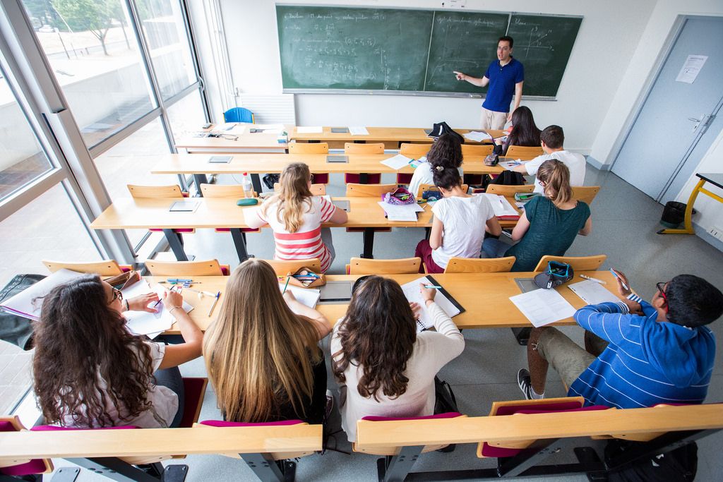 DCG à Paris quelle école